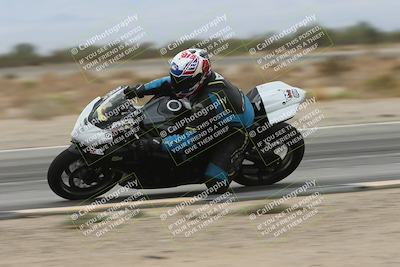 media/Sep-21-2025-Race Pace (Sun) [[98bf33ef95]]/Non Verified/3-Turn 15 Inside (9am)/